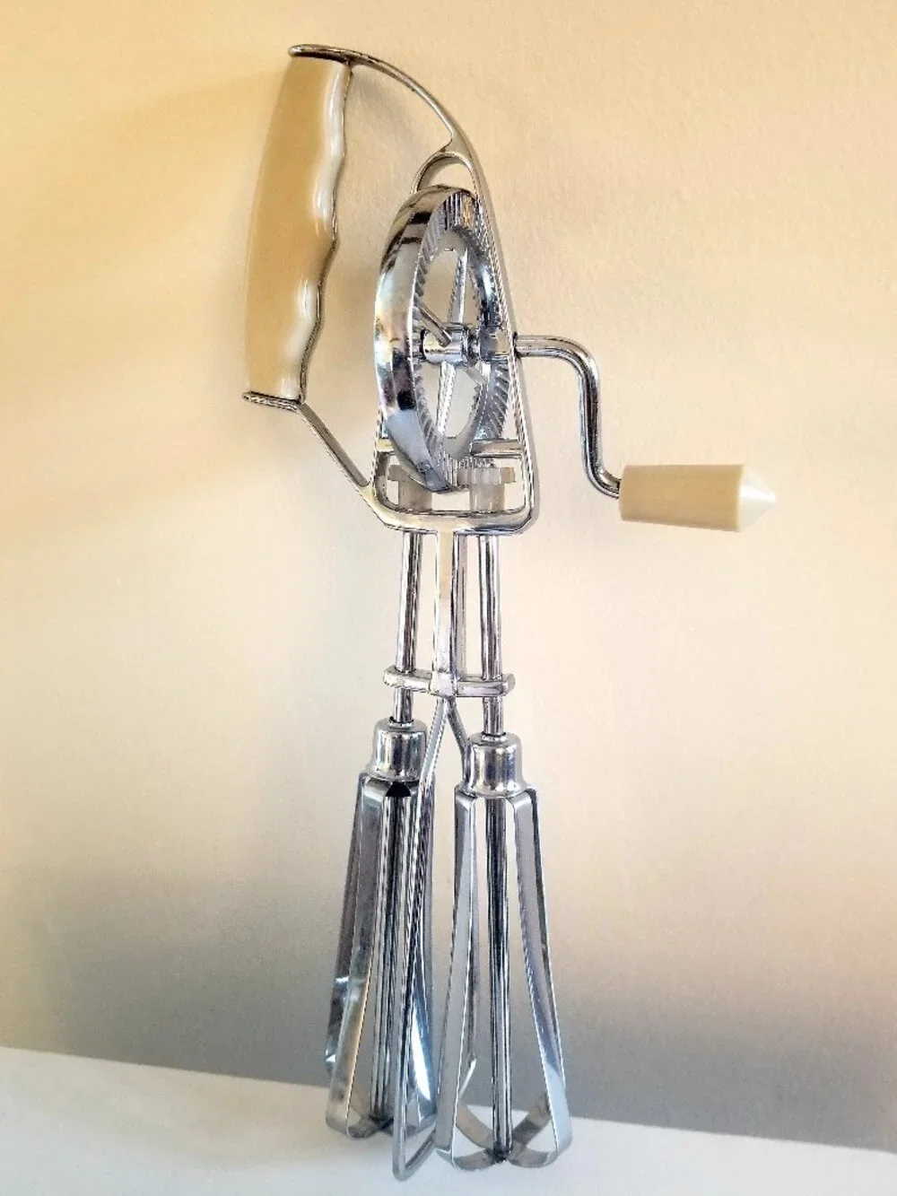Vintage Hand Whisk Egg Beater Kitchen Tool